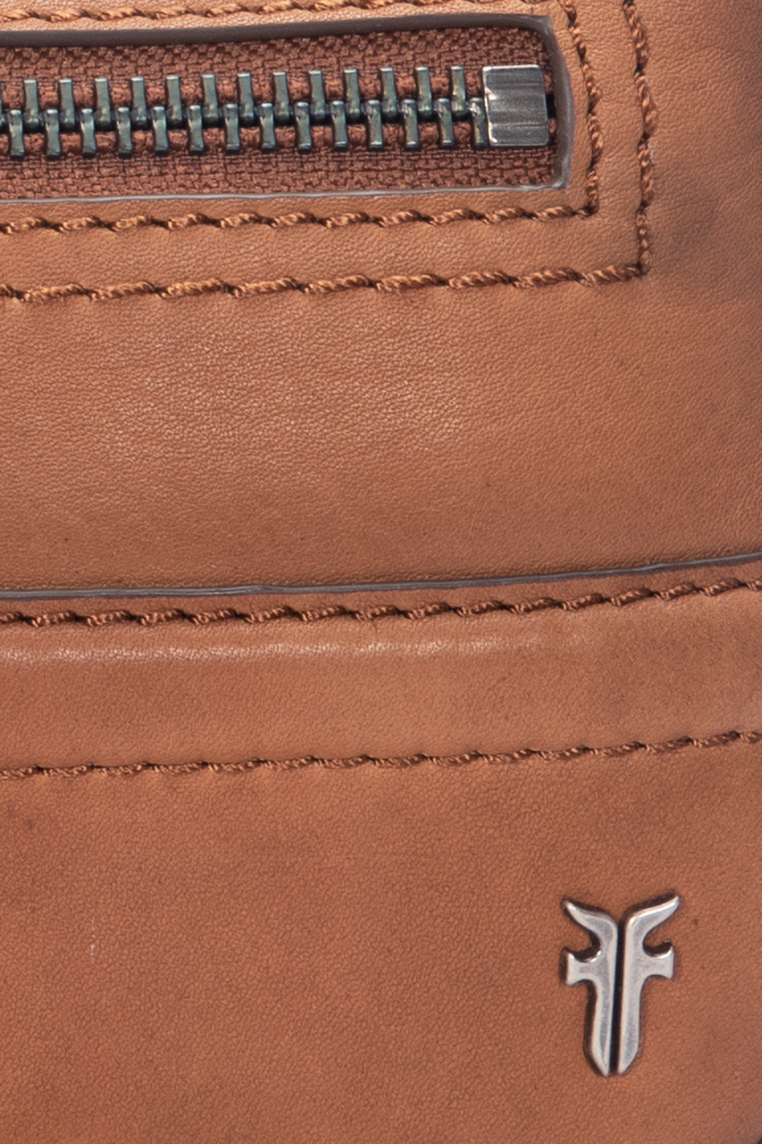 Nash Cognac Dopp Kit | Frye Trusted